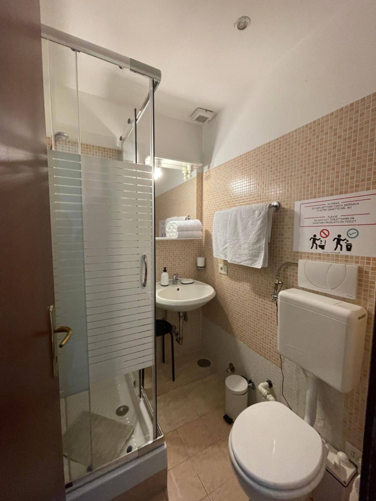 梅里特住宿加早餐酒店 罗马 外观 照片